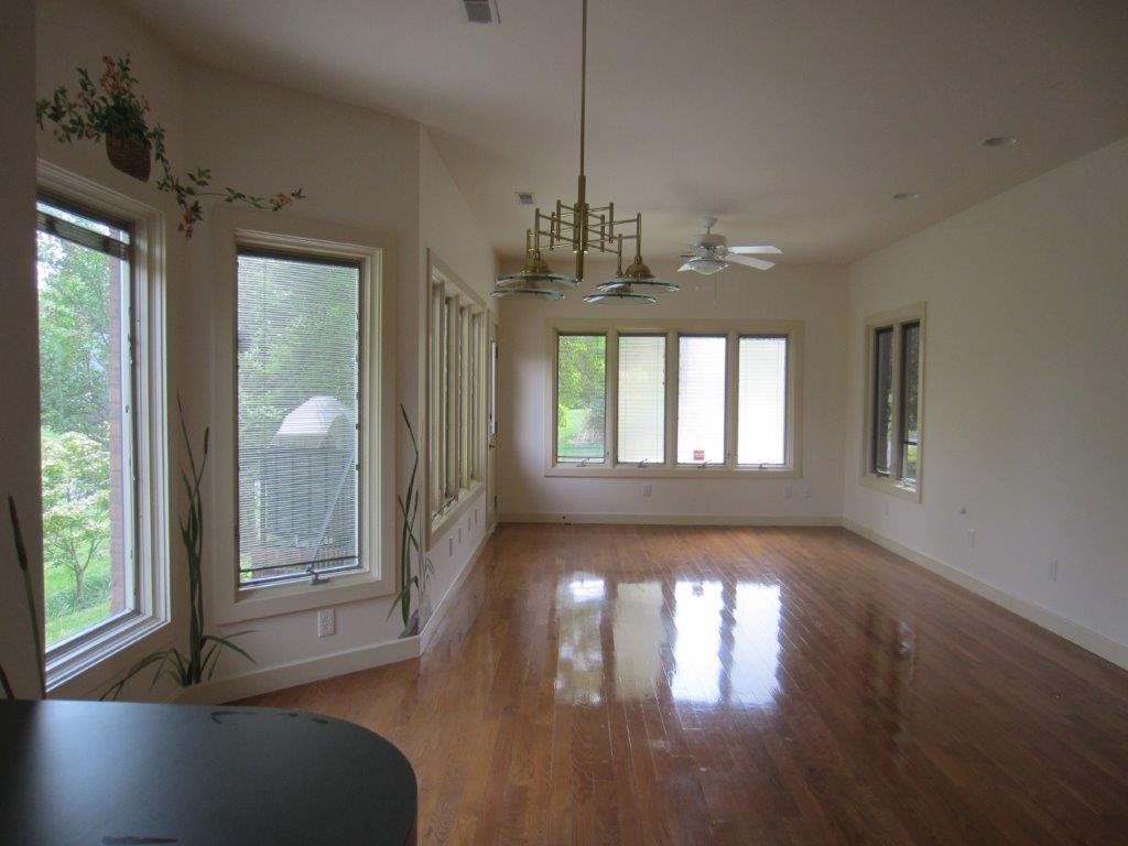 110 Downing Drive Oak Ridge, TN 37830 - Photo 6 of 25 Gallery Image 6