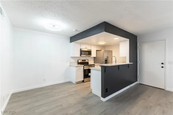 $1,495 | 601 Cabrillo Circle, Unit 211, Henderson, NV 89015