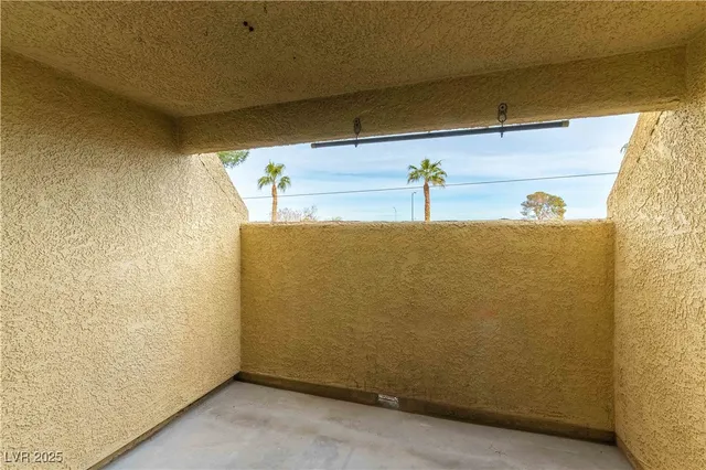 $1,495 | 601 Cabrillo Circle, Unit 211, Henderson, NV 89015
