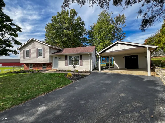 $285,000 | 23 Terrance Drive, Batesville, IN 47006