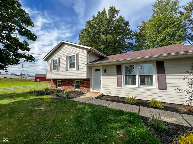 $285,000 | 23 Terrance Drive, Batesville, IN 47006