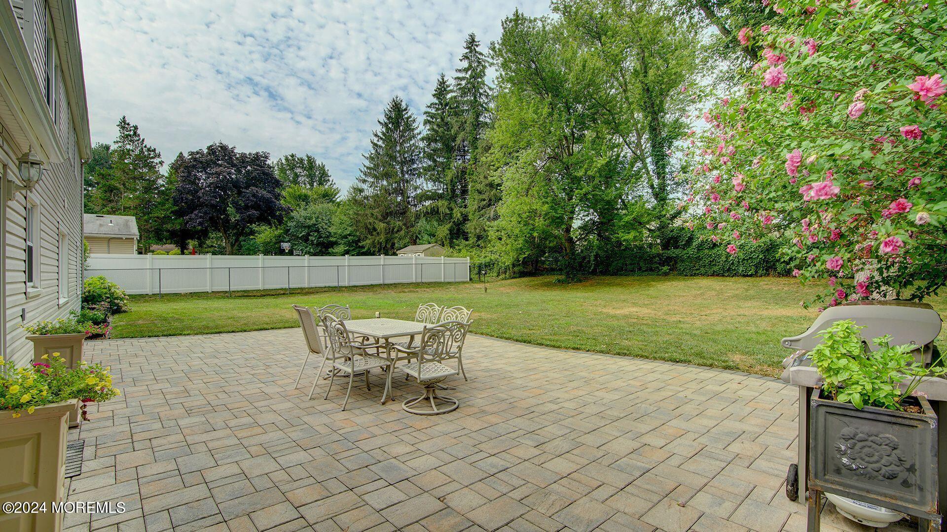 7 York Road Marlboro, NJ 07746 - Photo 19 of 22 4NvchUlc