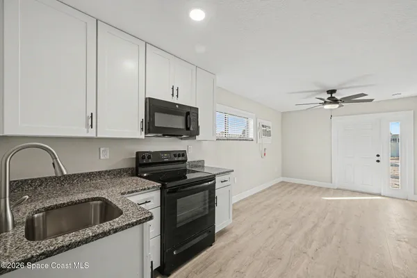 $1,750 | 2700 South Hwy A1A, Unit 12, Melbourne Beach, FL 32951