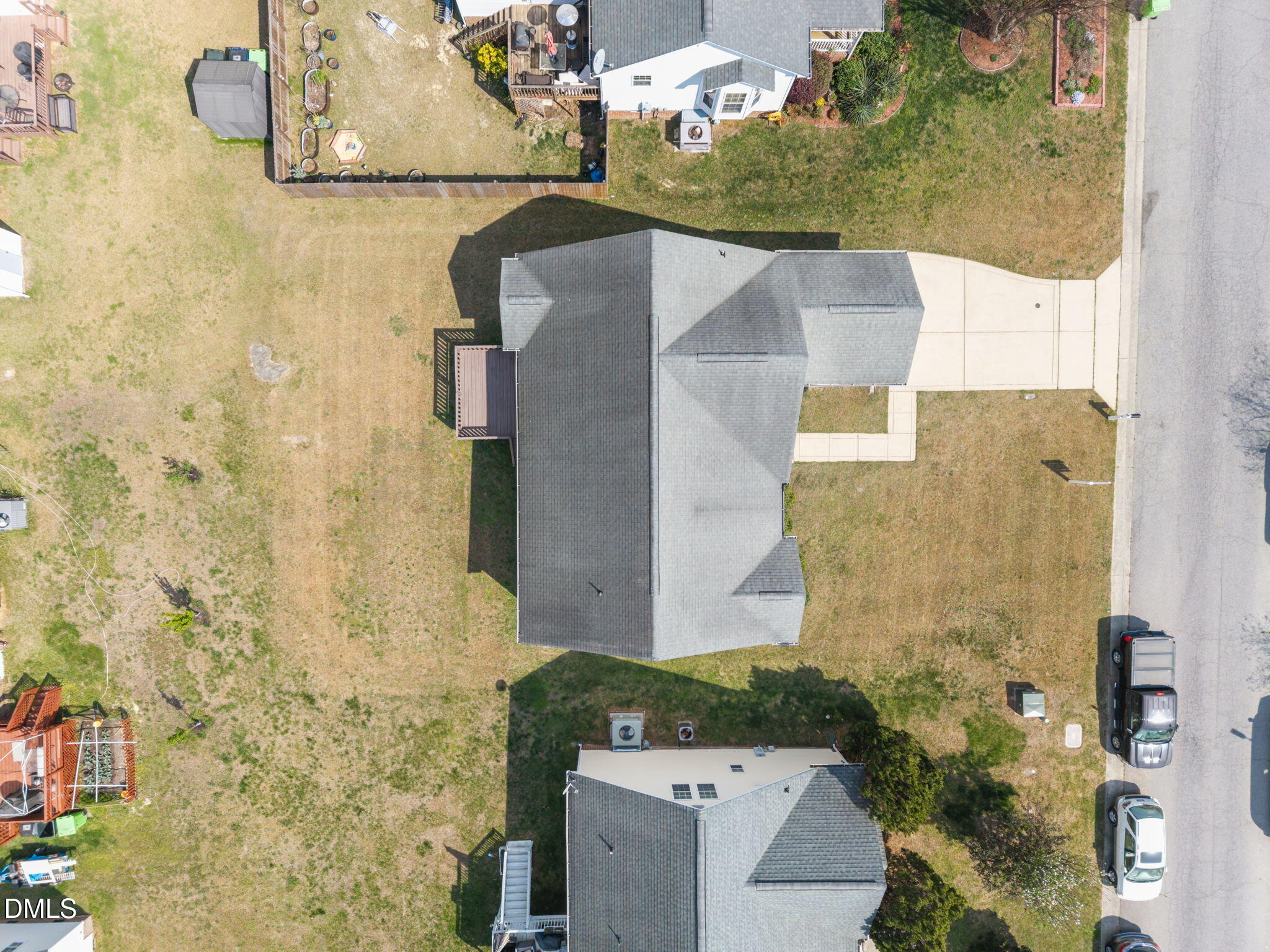 7121 Missionary Ridge Drive Raleigh, NC 27610 - Photo 33 of 39 10-web-or-mls-DJI_20260327145430_0355_D