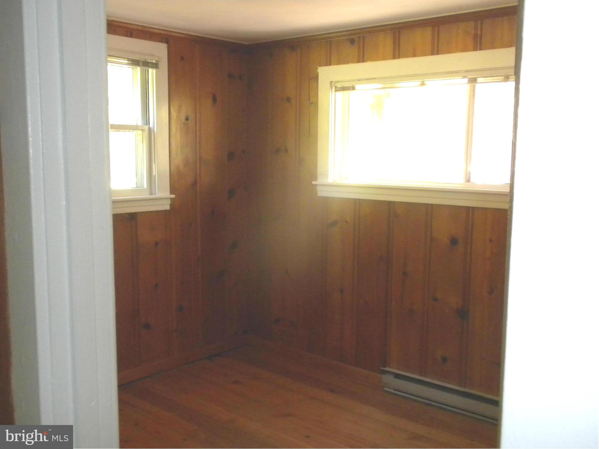 4154 Cadle Creek Road Edgewater, MD 21037 - Photo 21 of 26 Bedroom