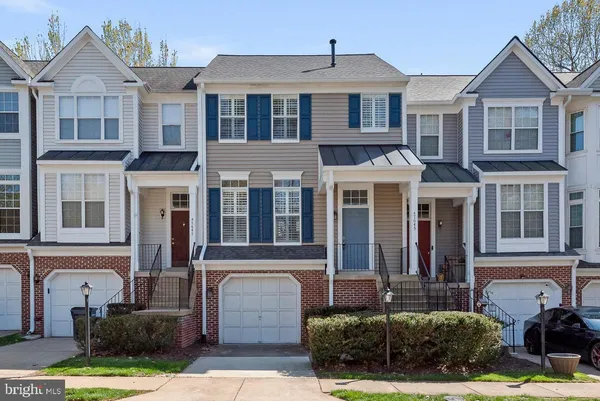 $3,250 | 47645 Weatherburn Terrace, Sterling, VA 20165