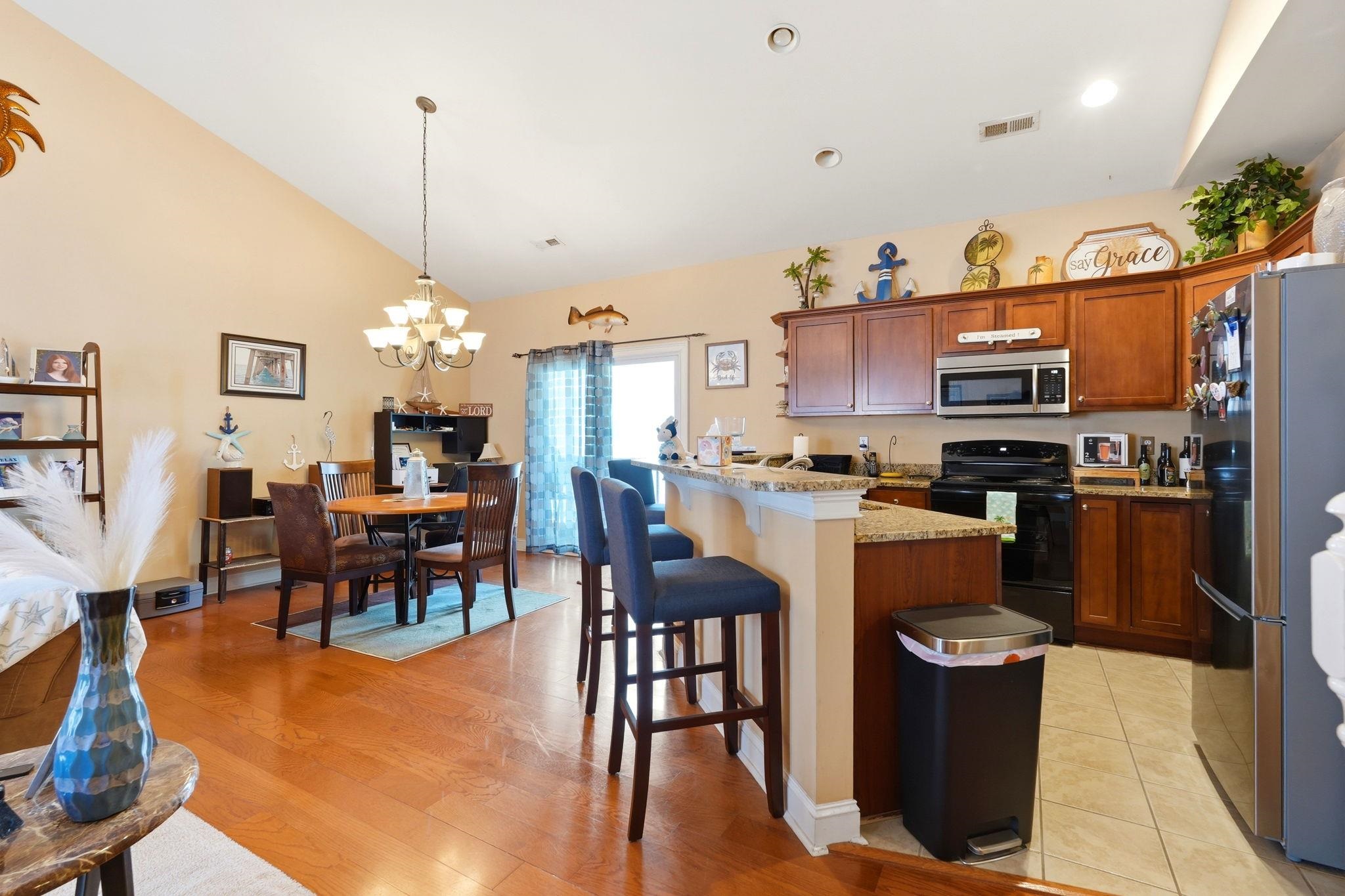 577 Sunnyside Avenue, Unit B Murrells Inlet, SC 29576 - Photo 5 of 34