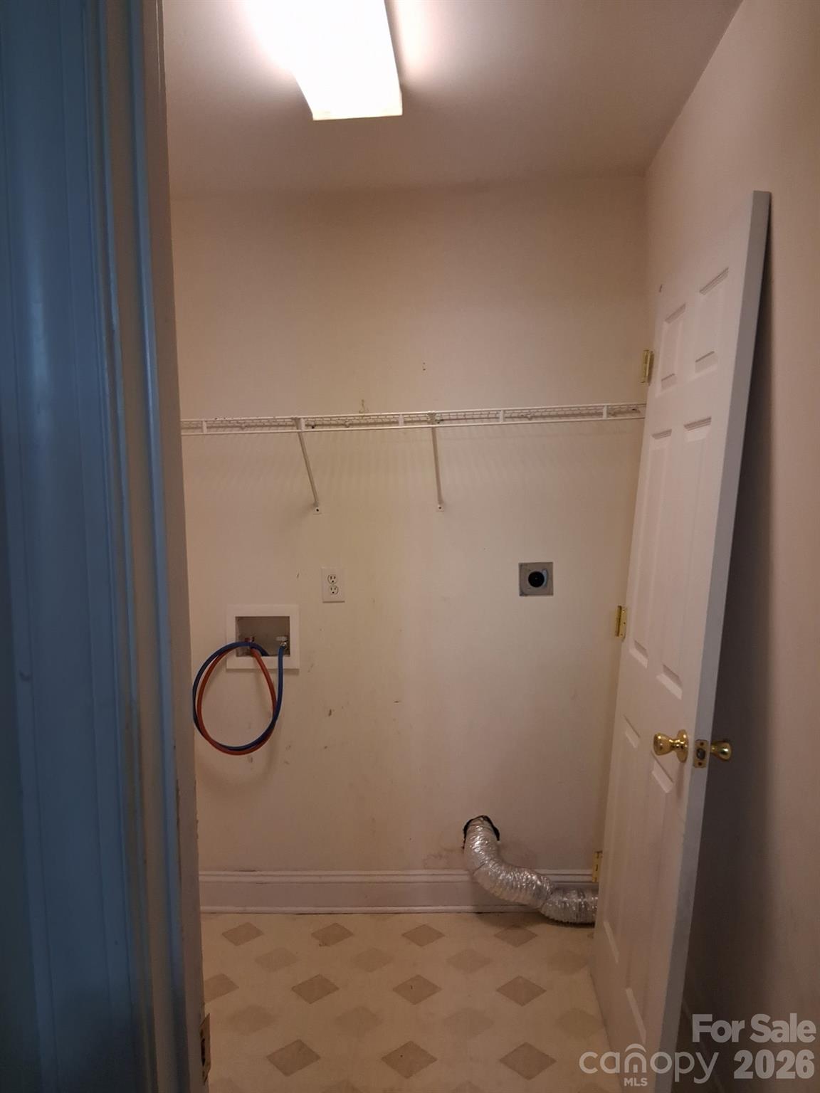 443 Tranquil Lane Willow Spring, NC 27592 - Photo 10 of 21 a bathroom with a shower