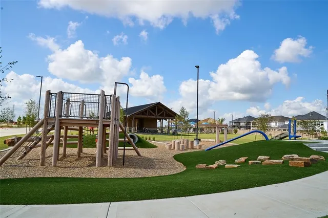 $2,650 | 21815 Sunshine Cove Lane, Cypress, TX 77433