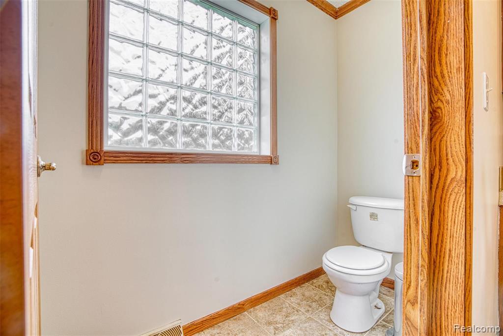16556 Dutton Road Gregory, MI 48137 - Photo 43 of 71 Gallery Image 43
