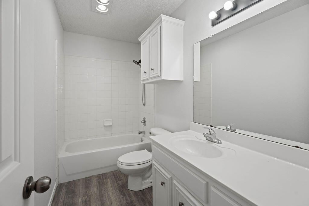 9809 Iola Avenue Lubbock, TX 79424 - Photo 15 of 29 DRG00872