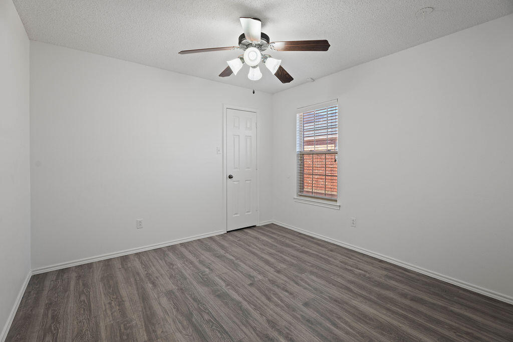 9809 Iola Avenue Lubbock, TX 79424 - Photo 18 of 29 DRG00887