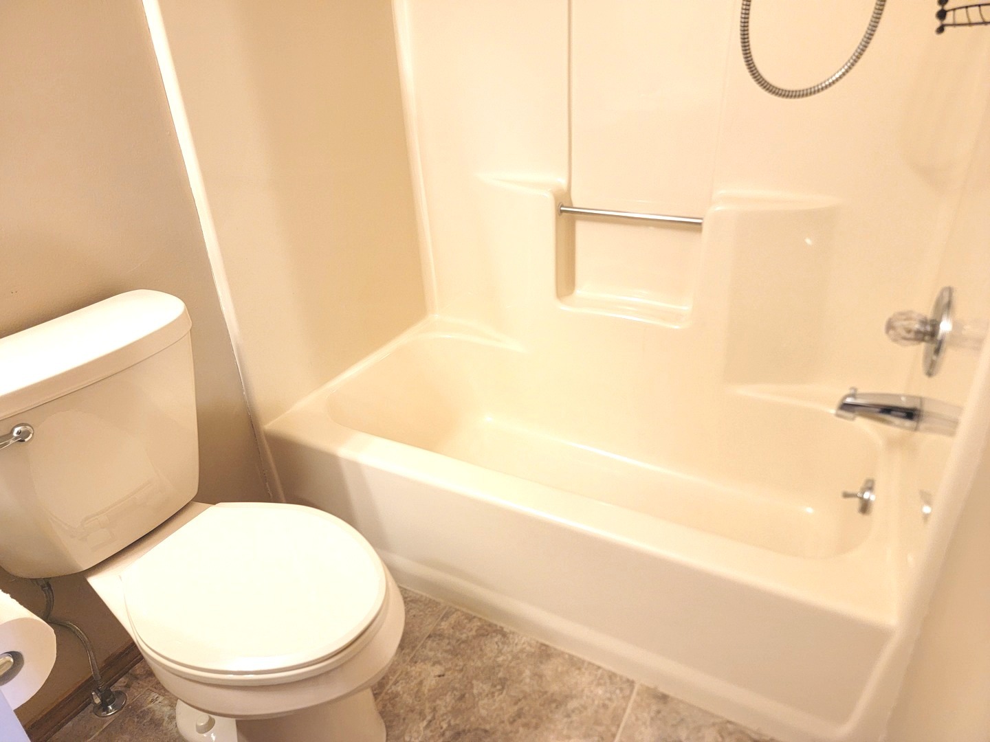 1509 Fort Jesse Road, Unit 20 Normal, IL 61761 - Photo 44 of 58 Gallery Image 44