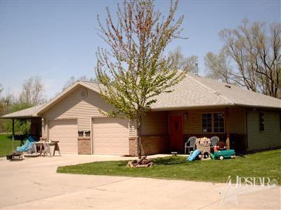 502-520 Lopez Lane Decatur, IN 46733 - Photo 2 of 5