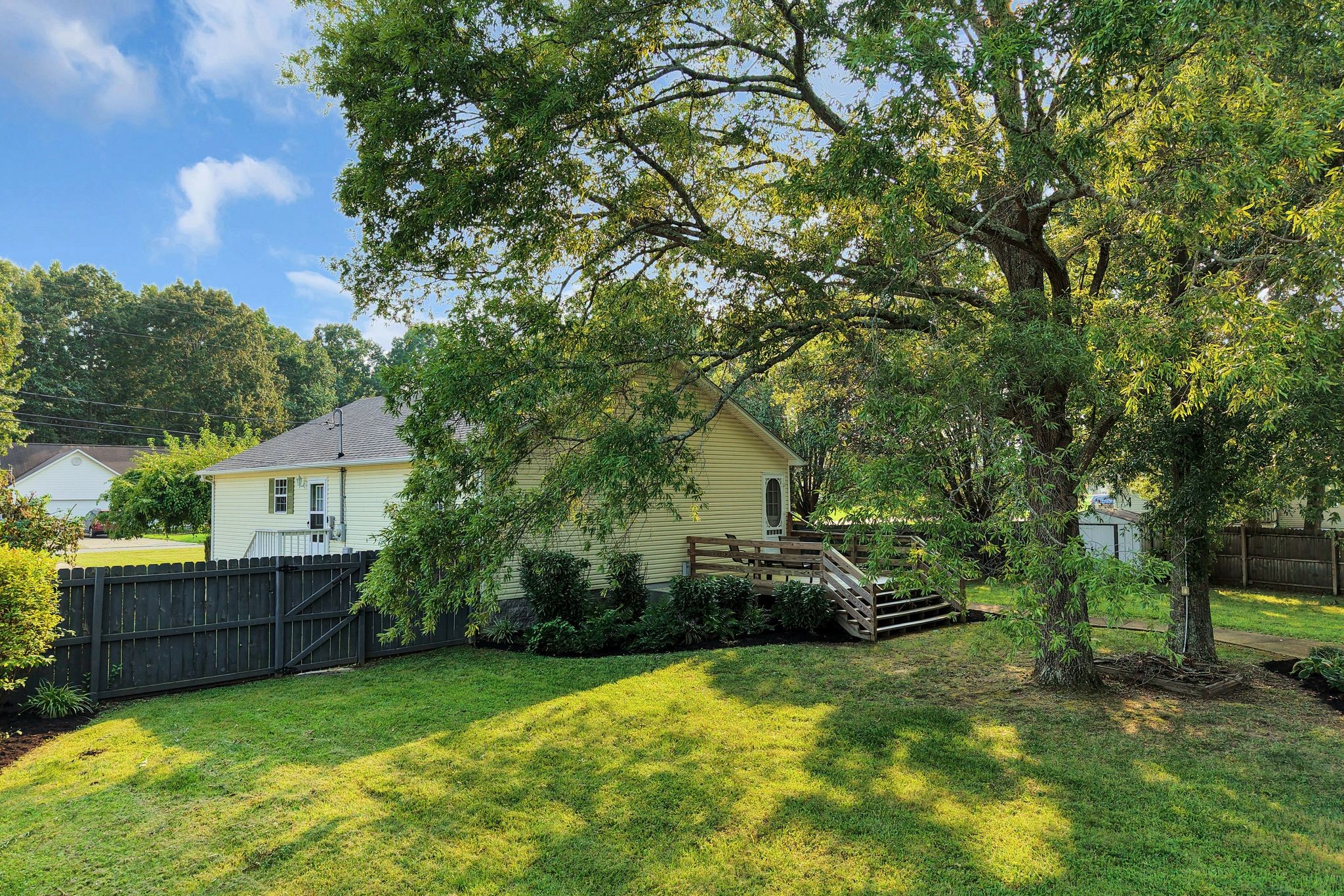 226 West Doak Road Manchester, TN 37355 - Photo 17 of 27