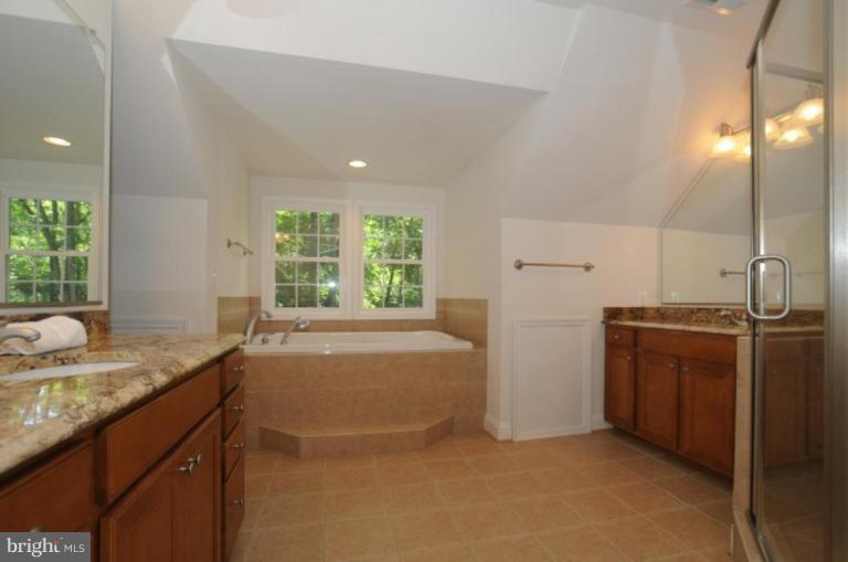 103 South Winchester Road Annapolis, MD 21409 - Photo 13 of 25 Master Bath
