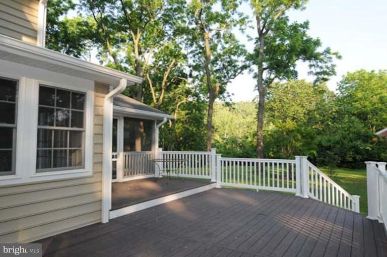 103 South Winchester Road Annapolis, MD 21409 - Photo 19 of 25 Deck