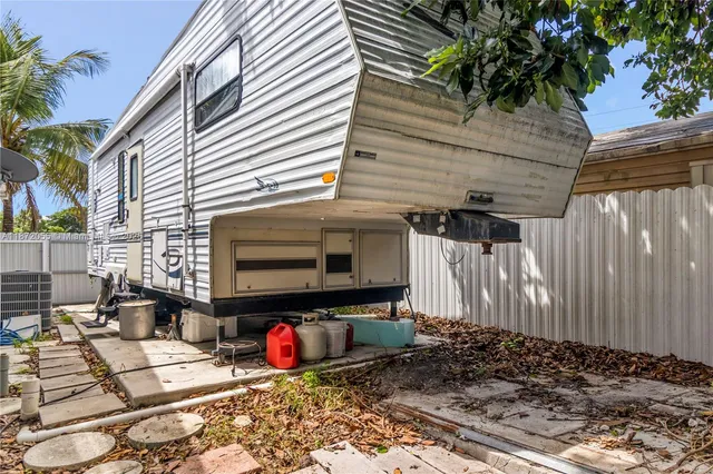 a view of a back yard of the house