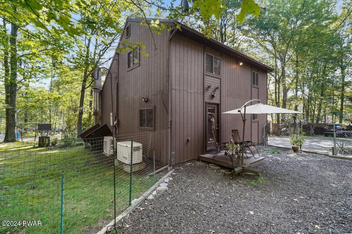 127 Hebula Road Milford, PA 18337 - Photo 24 of 36 Back of Home