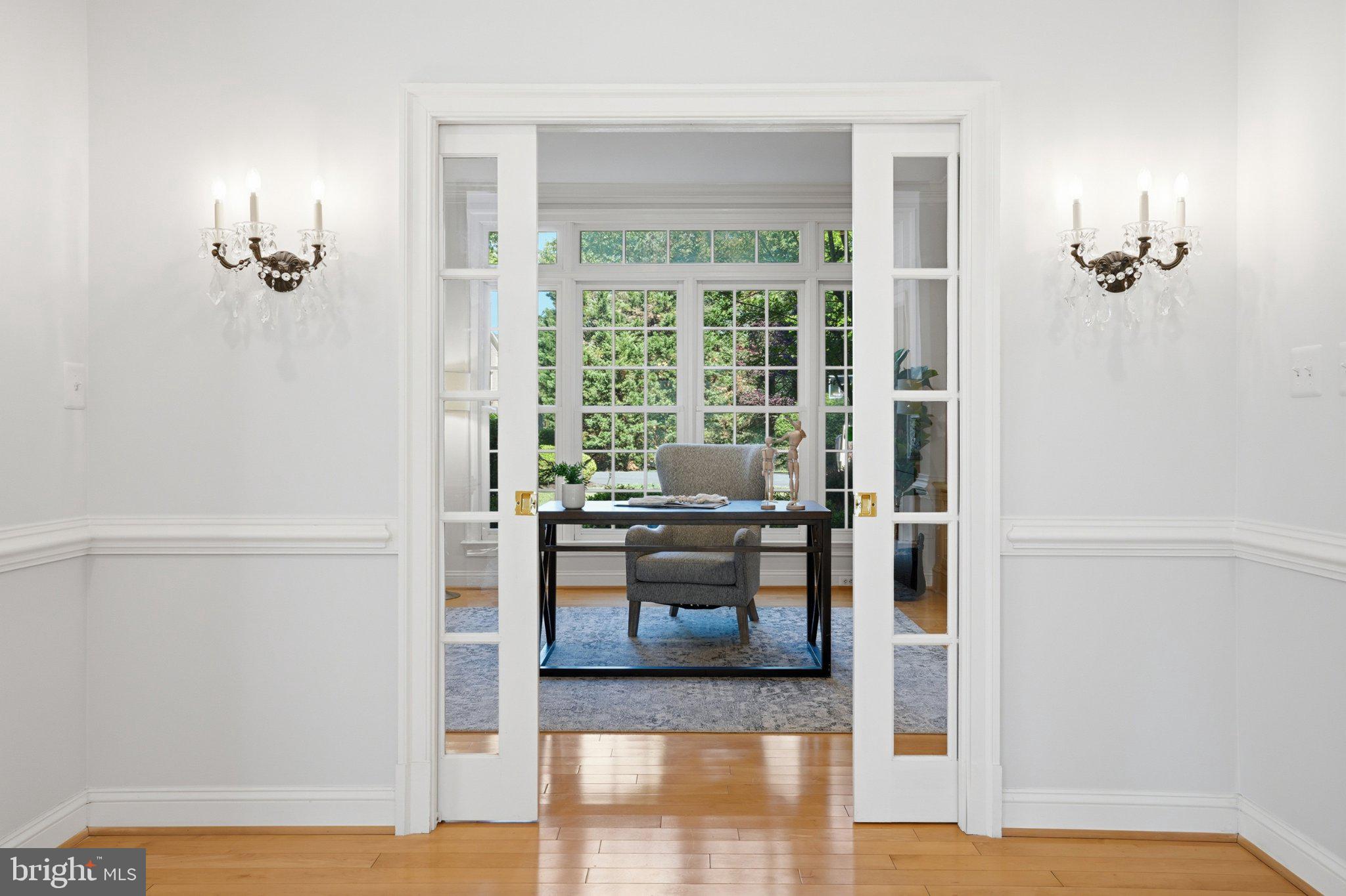 891 Chinquapin Road McLean, VA 22102 - Photo 19 of 78 Bright entryway to a serene workspace.