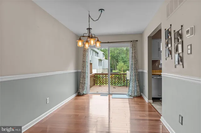 $2,400 | 435 North Mt Vernon Circle, Bensalem, PA 19020