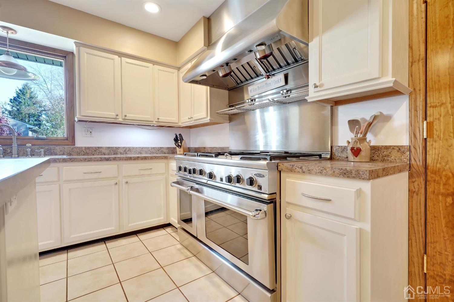 9 Starkin Road East Brunswick, NJ 08850 - Photo 12 of 57 Gallery Image 12