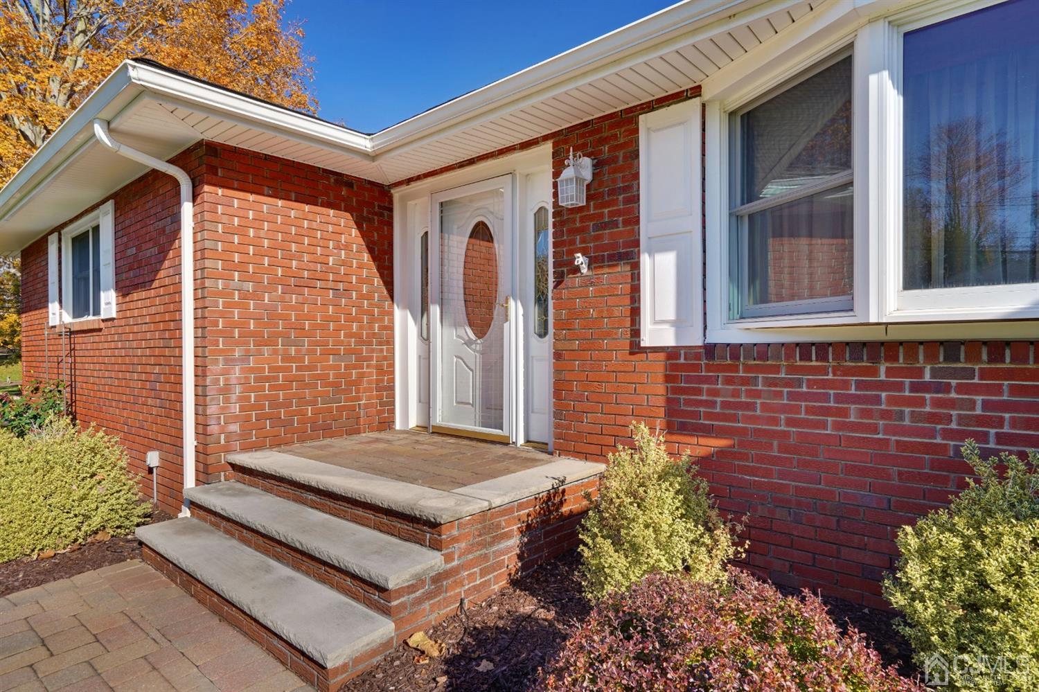 9 Starkin Road East Brunswick, NJ 08850 - Photo 4 of 57 Gallery Image 4