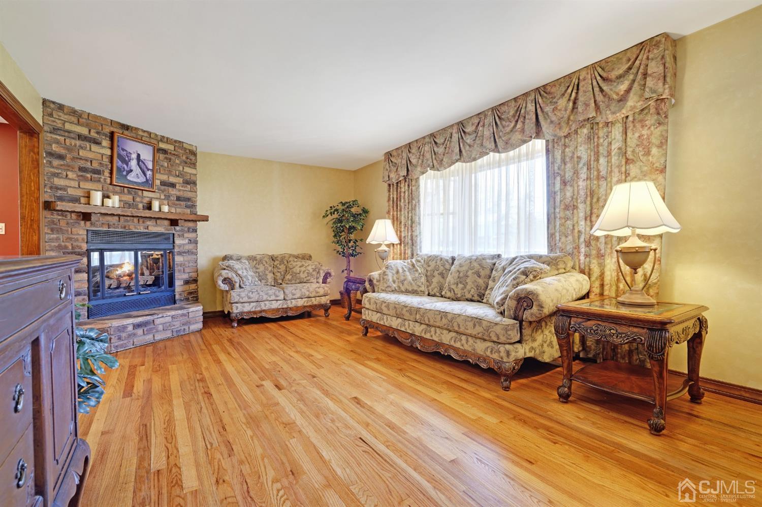 9 Starkin Road East Brunswick, NJ 08850 - Photo 6 of 57 Gallery Image 6