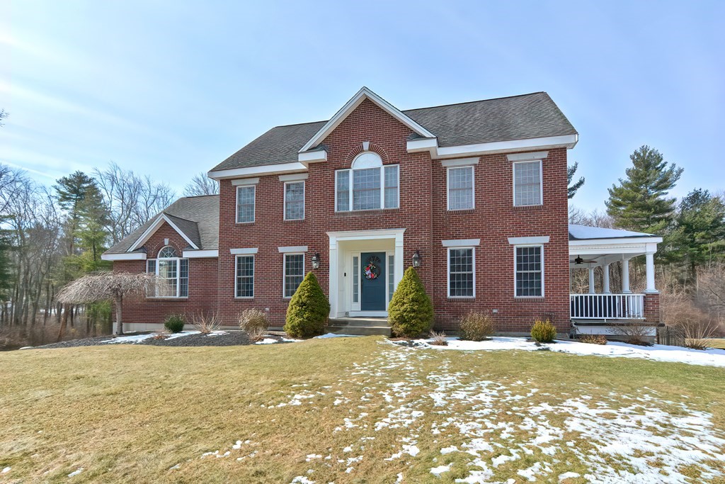 6 Bainbridge Road Bellingham, MA 02019 - Photo 1 of 40 Gallery Image 1