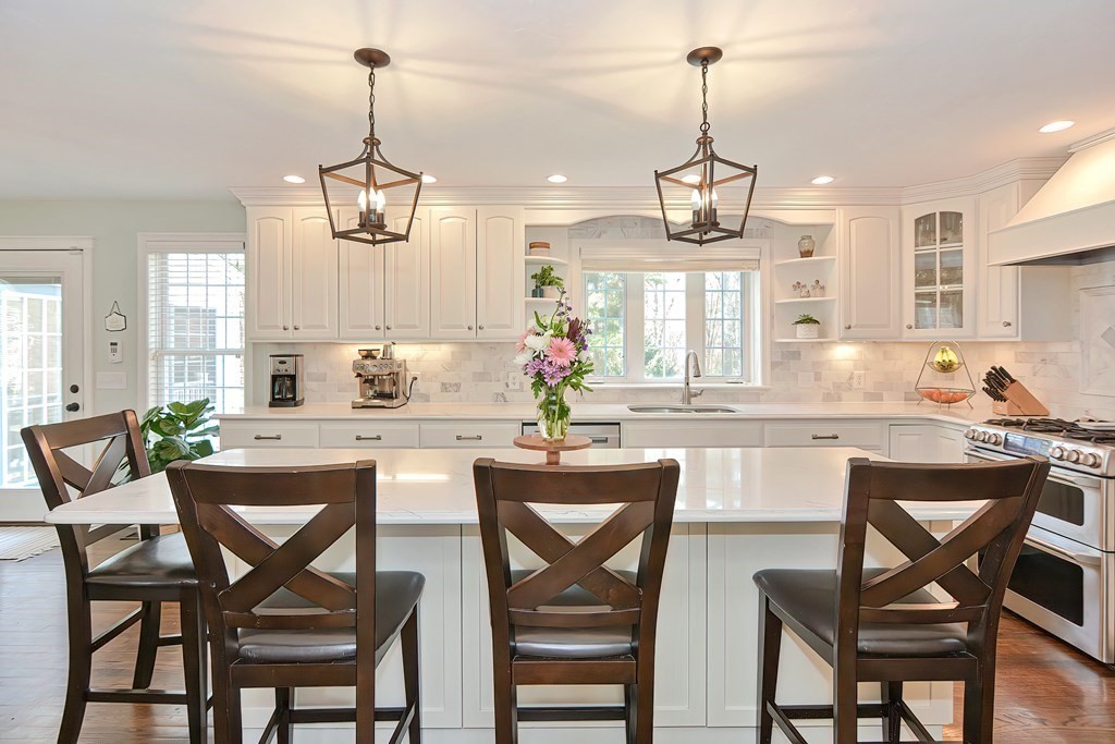 6 Bainbridge Road Bellingham, MA 02019 - Photo 5 of 40 Gallery Image 5