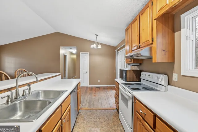 $335,000 | 150 Hardwood Drive, Cleveland, GA 30528