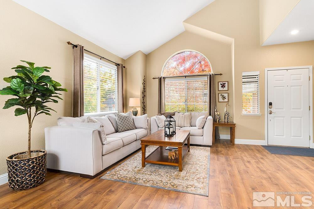 2970 Glenview Drive Reno, NV 89503 - Photo 4 of 26 Photo 4