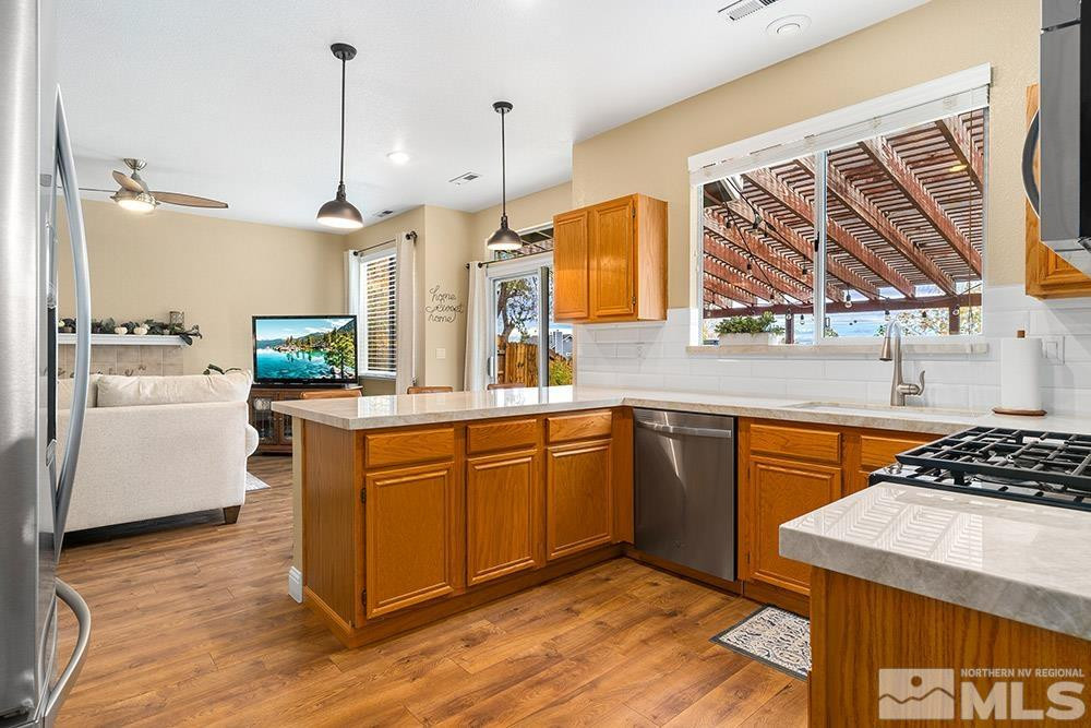 2970 Glenview Drive Reno, NV 89503 - Photo 7 of 26 Photo 7