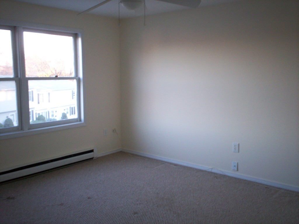 8 Arline Street Worcester, MA 01607 - Photo 8 of 12 Gallery Image 8
