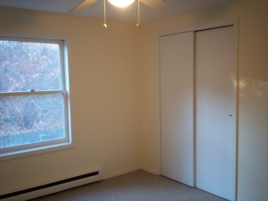8 Arline Street Worcester, MA 01607 - Photo 10 of 12 Gallery Image 10