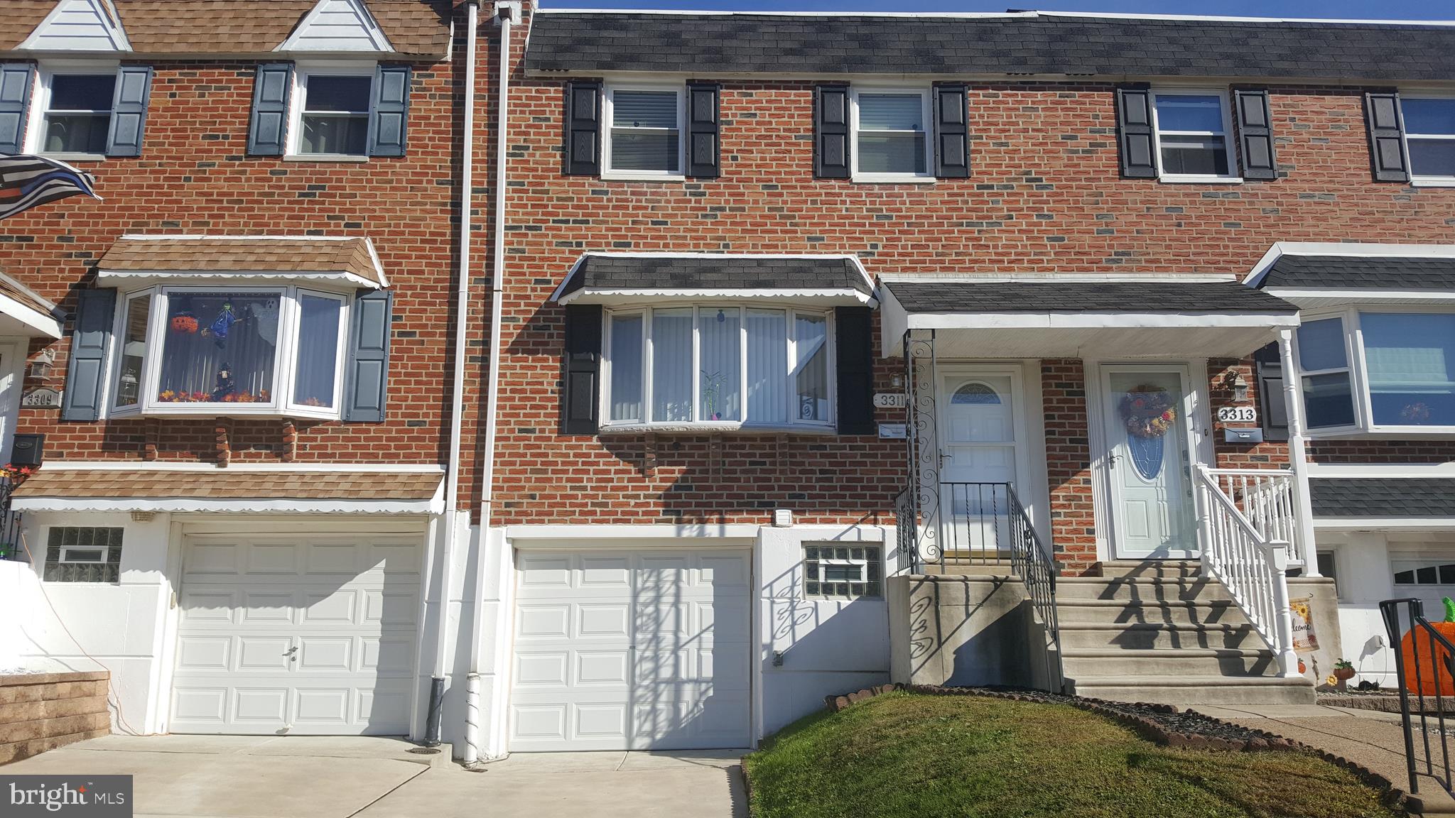 3311 Gurley Road Philadelphia, PA 19154 - Photo 1 of 17 Exterior Front