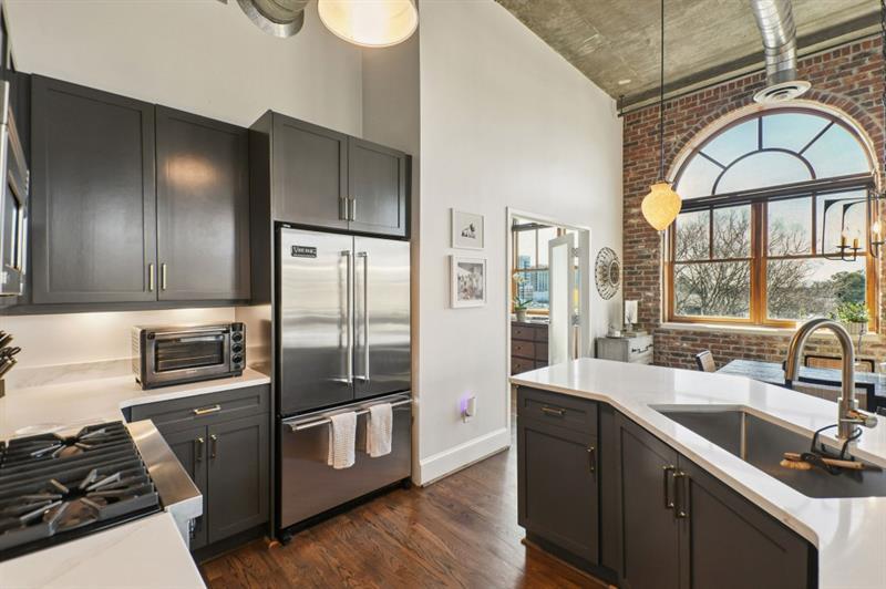 3235 Roswell Road Northeast, Unit 704 Atlanta, GA 30305 - Photo 11 of 39