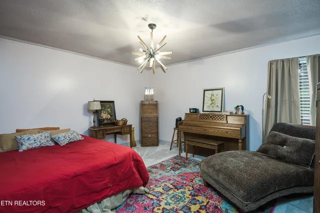 $307,500 | 410 Berlin Drive, Knoxville, TN 37923