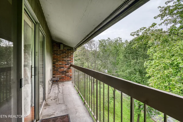 $307,500 | 410 Berlin Drive, Knoxville, TN 37923