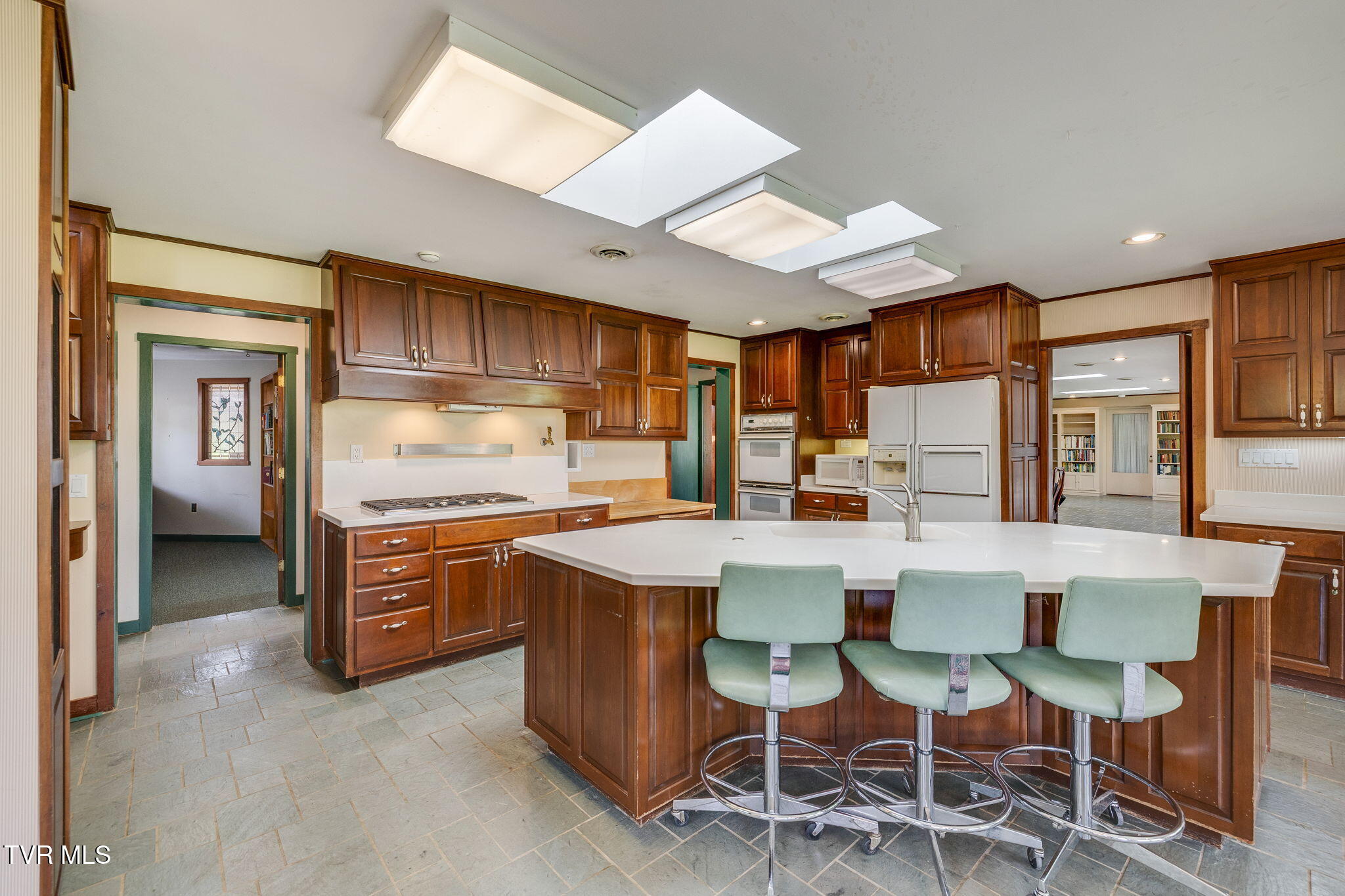 1939 Riverport Road Kingsport, TN 37660 - Photo 20 of 125 515