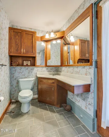 $2,510,000 | 1939 Riverport Road, Kingsport, TN 37660