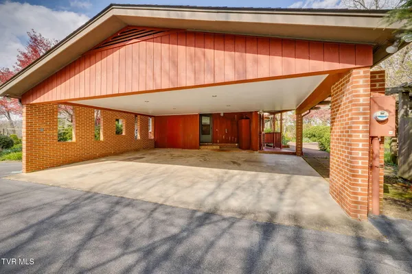 $2,510,000 | 1939 Riverport Road, Kingsport, TN 37660