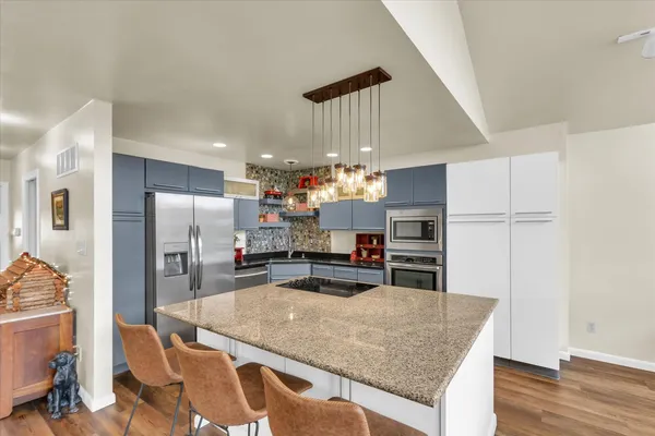 $315,000 | 29 Fields East, Champaign, IL 61822