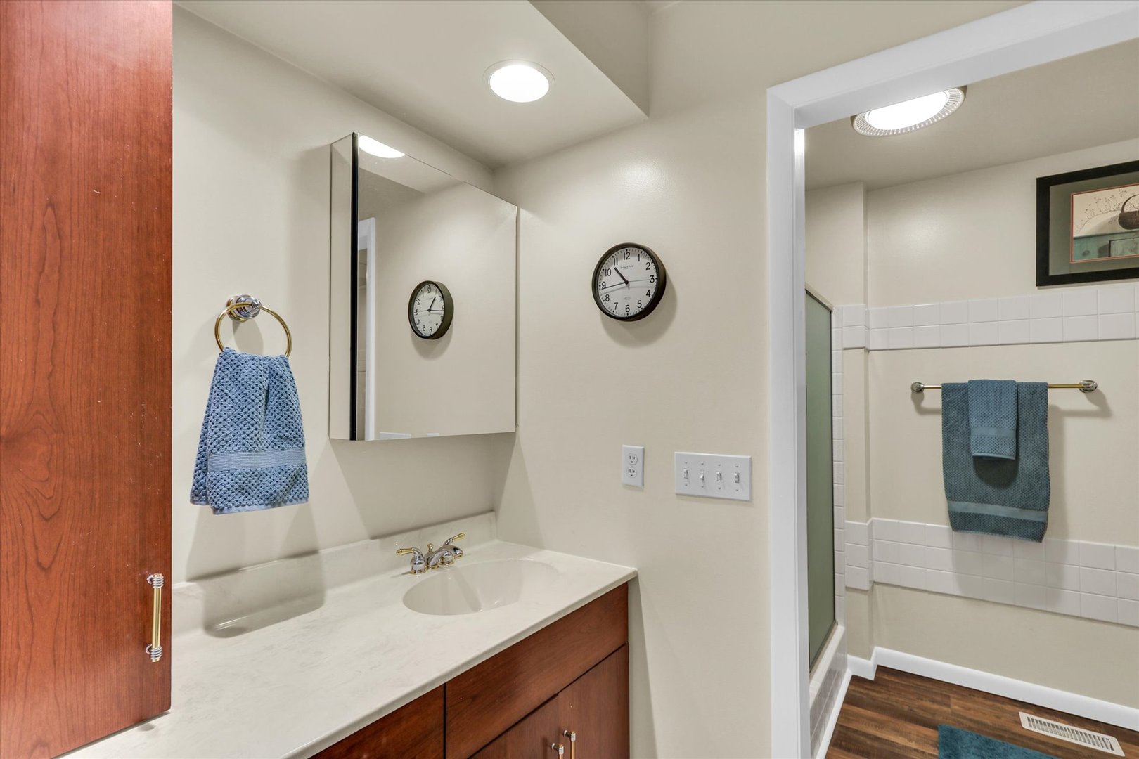 29 Fields East Champaign, IL 61822 - Photo 27 of 46 a bathroom with a sink and a mirror