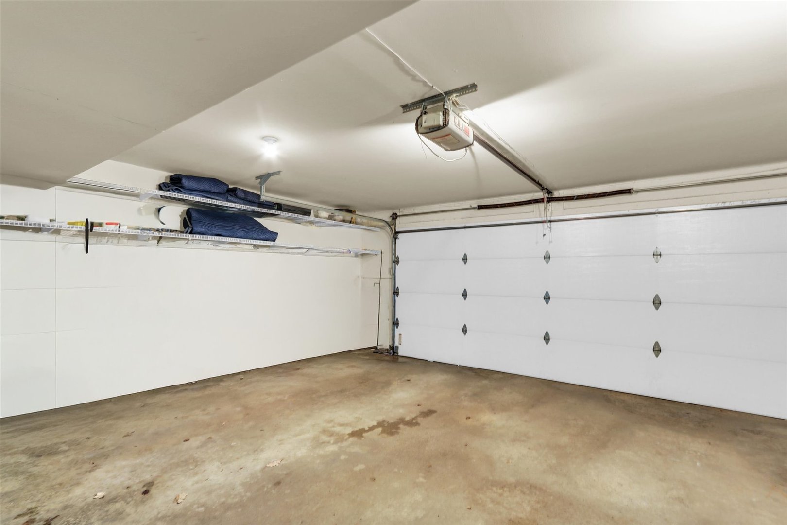 29 Fields East Champaign, IL 61822 - Photo 45 of 46 a view of a garage