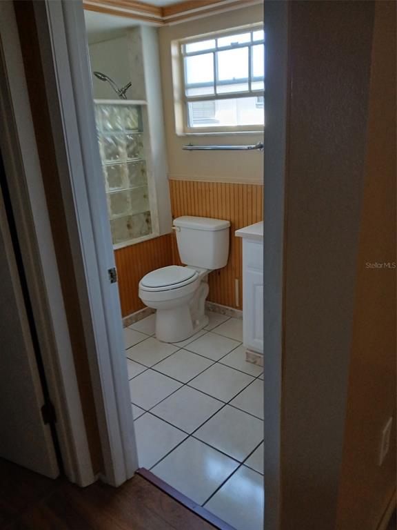 8809 Avondale Lane Hudson, FL 34667 - Photo 9 of 20 a bathroom with a toilet