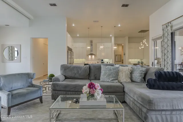 $855,000 | 11604 Uxbridge Avenue, Lubbock, TX 79424