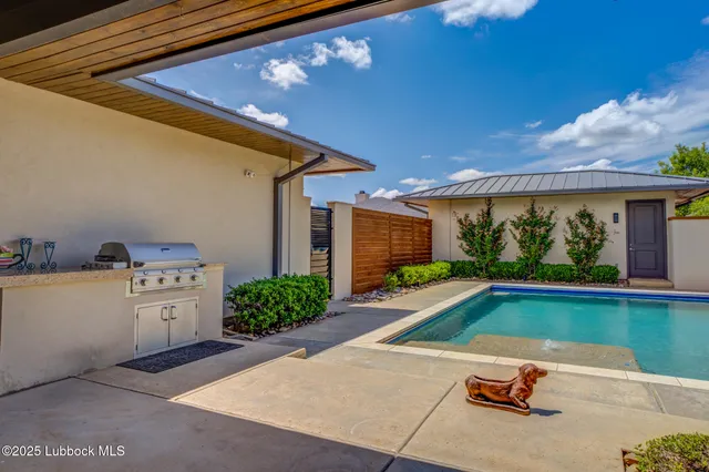 $855,000 | 11604 Uxbridge Avenue, Lubbock, TX 79424