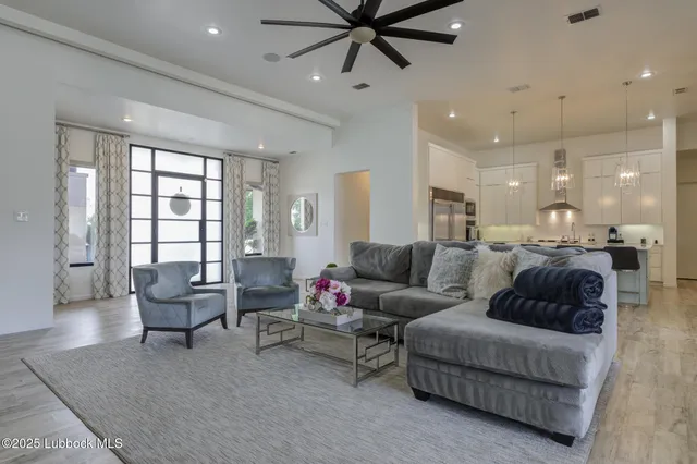 $855,000 | 11604 Uxbridge Avenue, Lubbock, TX 79424