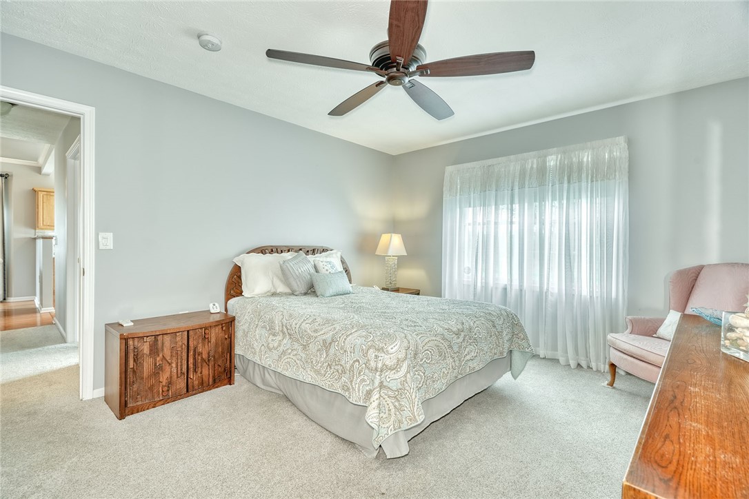 95 Eagle Pine Way Rochester, NY 14623 - Photo 23 of 38